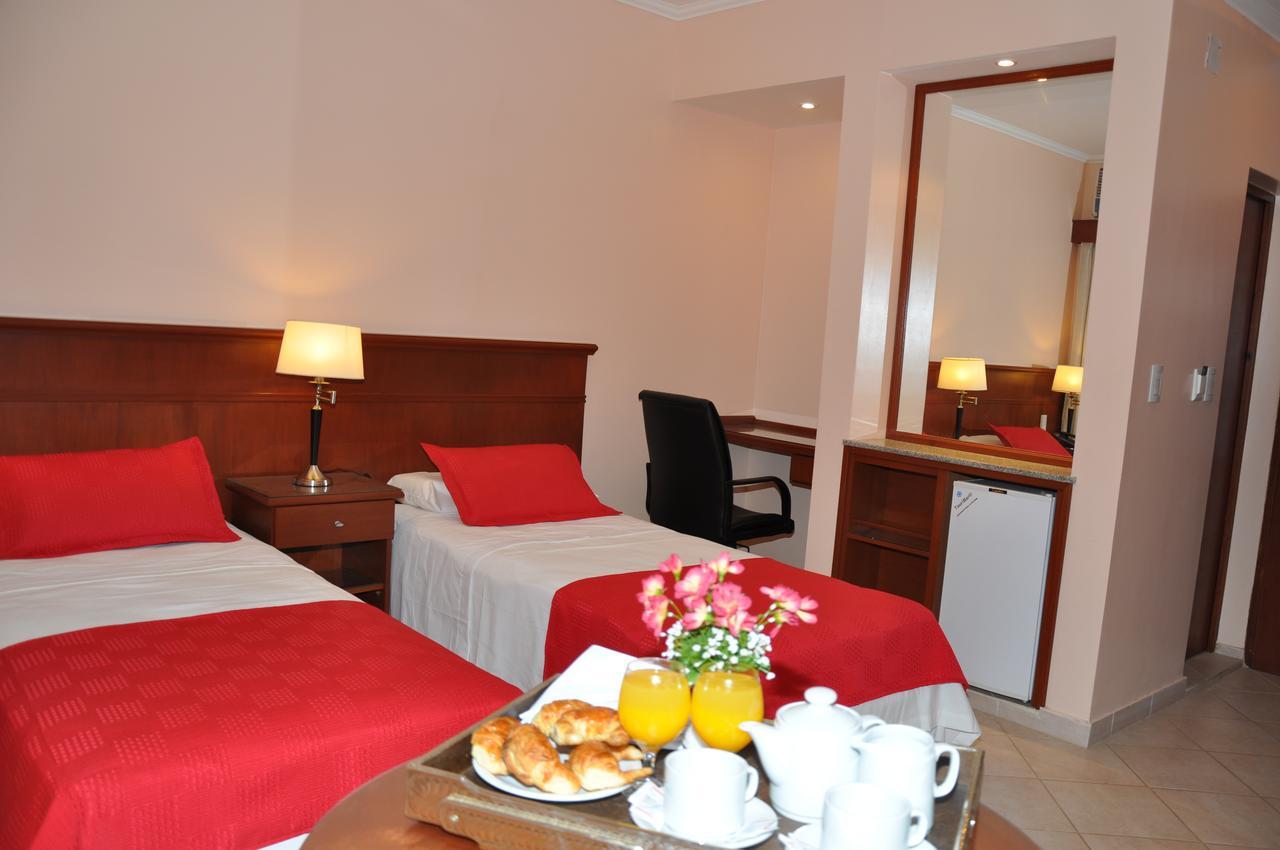 Realnoa Hotel Tartagal Екстериор снимка